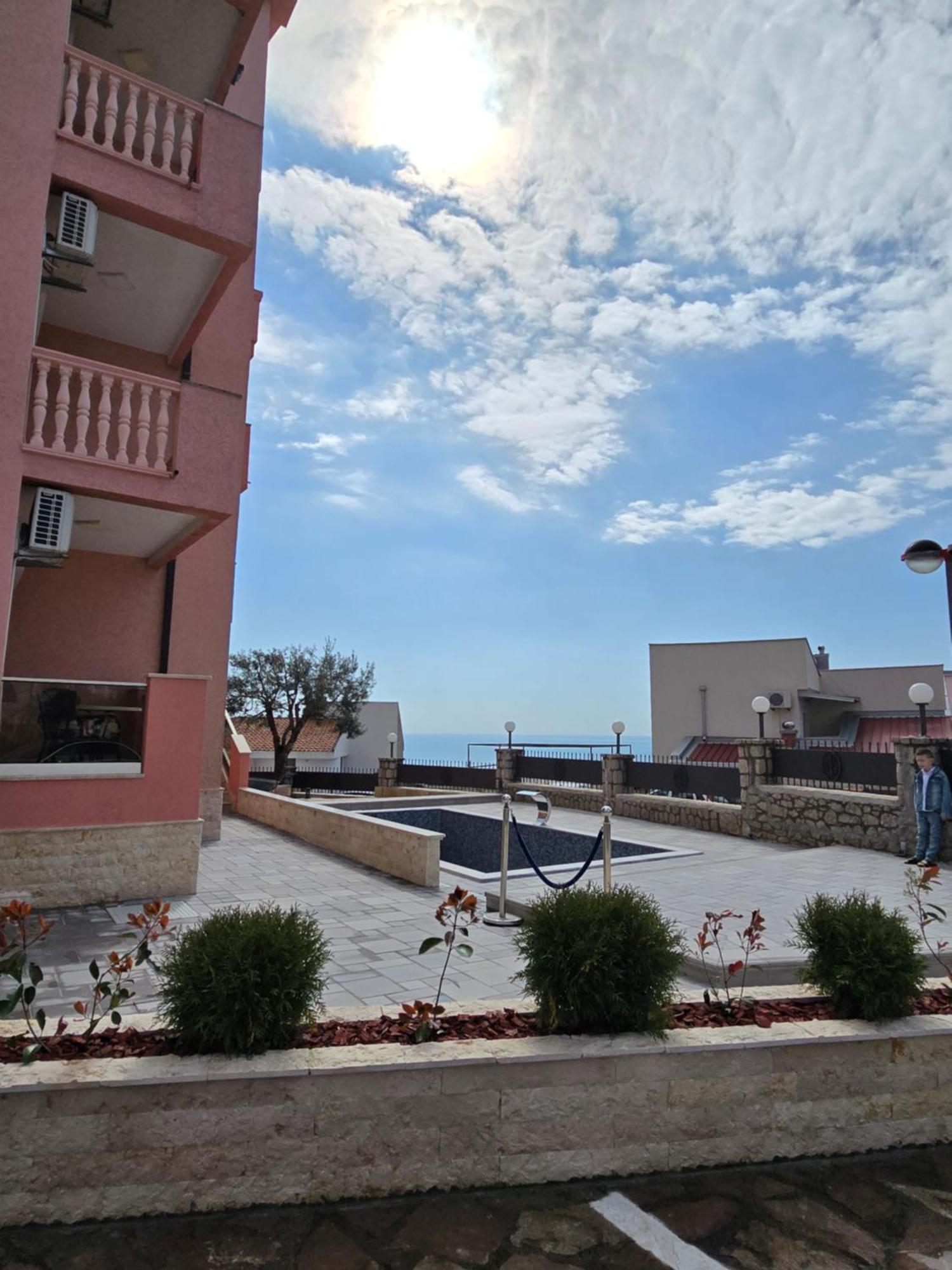 Apartments Mediteran Ulcinj Exterior foto